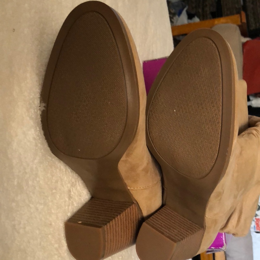 Faux Suede 3/4 calf boots - Picture 2 of 3